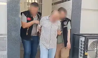 Sabahın sessizliğini sirenler bozdu: İzmir'de 105 adrese şafak operasyonu!
