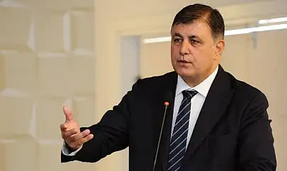 Son dakika! Başkan Tugay'dan Sırrı Süreyya Önder için başsağlığı mesajı!