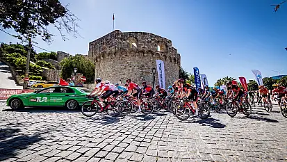 60. Cumhurbaşkanlığı Türkiye Bisiklet Turu'nda final etabı Çeşme'den başladı