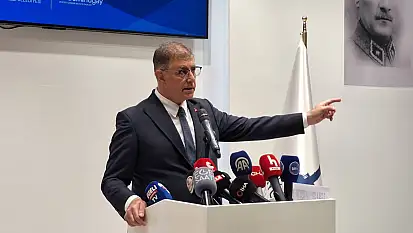 Devrim gibi kararlar: Başkan Tugay'dan Büyükşehir'e neşter!