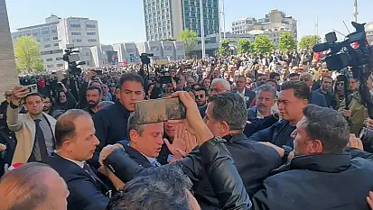 Son dakika! Özgür Özel'e saldırı gerçekleşti!