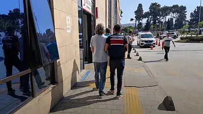 Terörle mücadelede sosyal medya hamlesi: İzmir'de 5 gözaltı