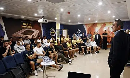 Başkan Koç, derbi öncesinde takımla bir araya geldi