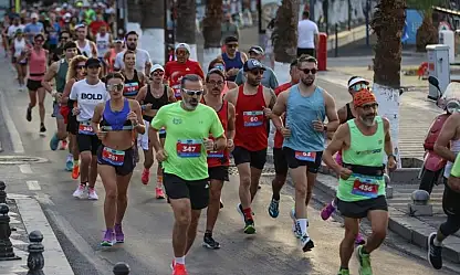 Bodrum Yarı Maratonu'na yoğun katılım