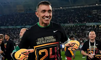 Muslera, Türk futbol tarihine geçmeye hazırlanıyor!