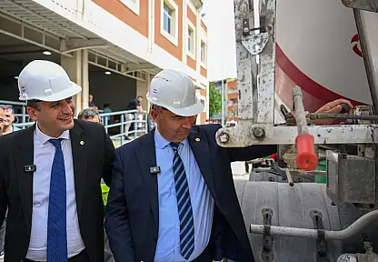 Başkan Eşki ve Milletvekili Arslan Bornova'da sahadaydı