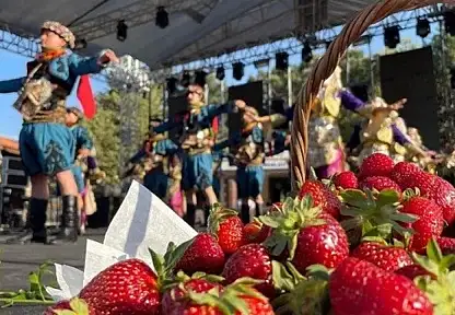 Emiralem'de yer kalmadı!