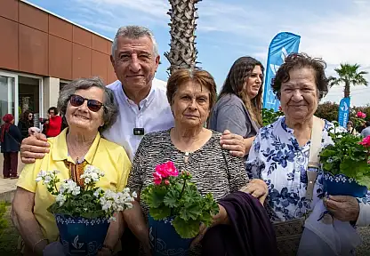 Güzelbahçe'de anneler, Başkan Günay'ın kahvaltısında buluştu