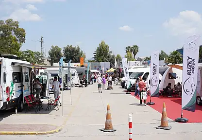 Karavan tutkunları İzmir'de buluştu