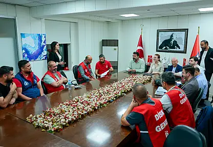 Konak'ta grev sona erdi: En düşük maaş...