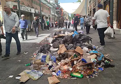 Konak'taki grev çöp dağlarını beraberinde getirdi!