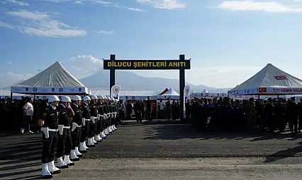 Iğdır'da 13 şehit polis için yapılan Dilucu Şehitleri Anıtı törenle açıldı