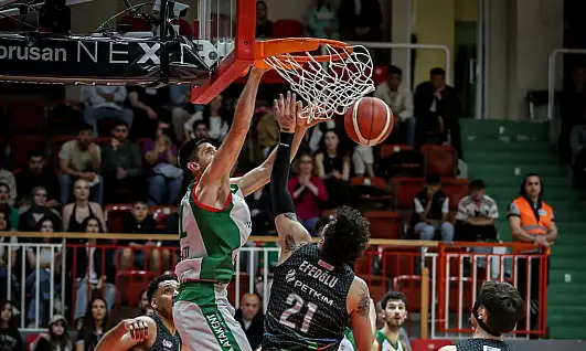 Aliağa Petkimspor Yalova'yı mağlup etti, Yalovaspor küme düştü!
