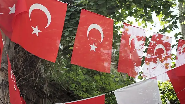 23 Nisan'da okullar tatil mi? 22 Nisan yarım gün mü?