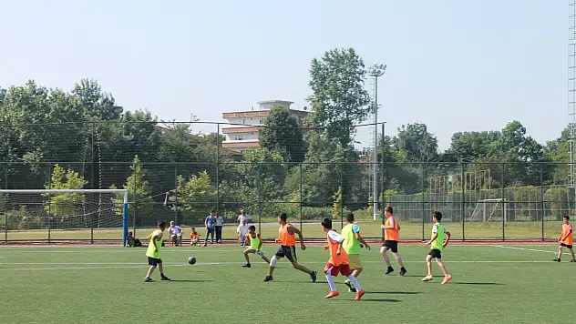Camiler arası futbol turnuvası muhteşem final ile son buldu