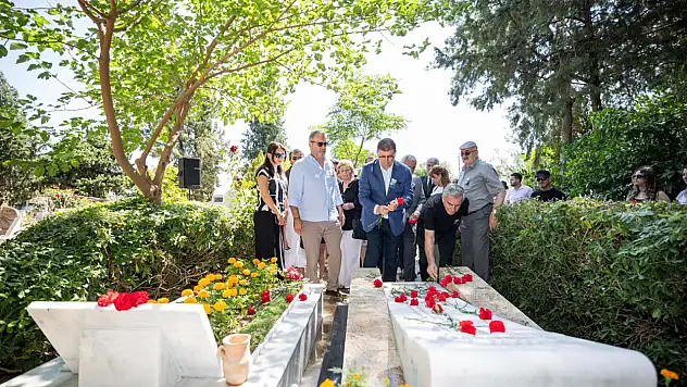 Ahmet Piriştina kabri başında anıldı