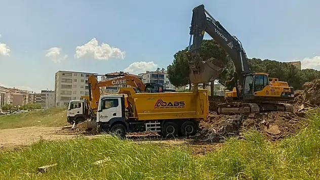 Aliağa'ya yeni Adliye Sarayı için ilk kazma vuruldu