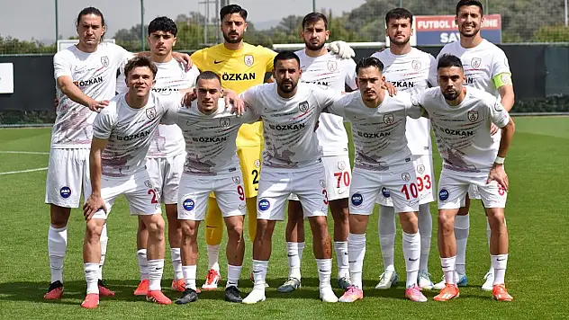 Altınordu play-off'a bir puan uzakta!