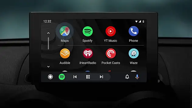 Android Auto'da sessiz devrim: Yeni arayüz yolda mı?