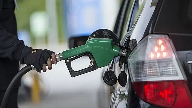 Araç sahiplerini üzecek gelişme: Motorine zam mı geliyor? Motorine ne kadar zam geliyor? Motorine ne zaman zam geliyor?