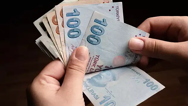 ATM'lerden para çekme limiti değişti: Akbank, Denizbank, Ziraat Bankası, TEB, QNB, Garanti, Halkbank...