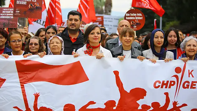 Başkan Kınay, 1 Mayıs'ta emekçilerin yanındaydı