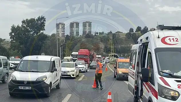 Bayraklı Büyük Tünel girişinde kaza: Trafik durma noktasına geldi!
