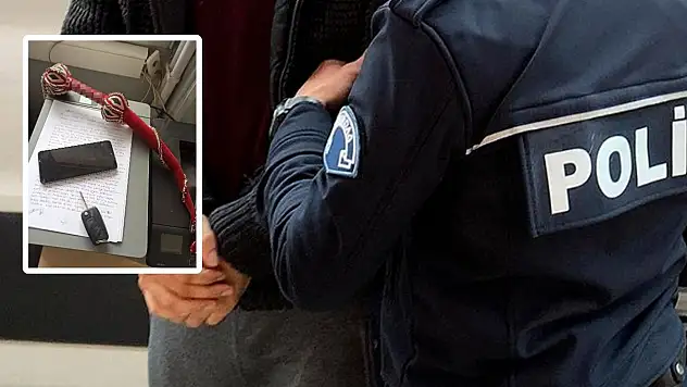 Bayraklı'da dehşet: Otomobilde rehin alıp kırbaçla dövdüler!