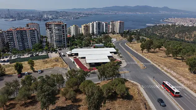 Bayraklı'da ekipler harekete geçti