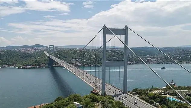 Bayramda toplu taşıma, köprü, otoban ücretsiz - 00.00'da başladı: 2 Nisan Çarşamba 07.00'ye kadar ücretsiz olacak