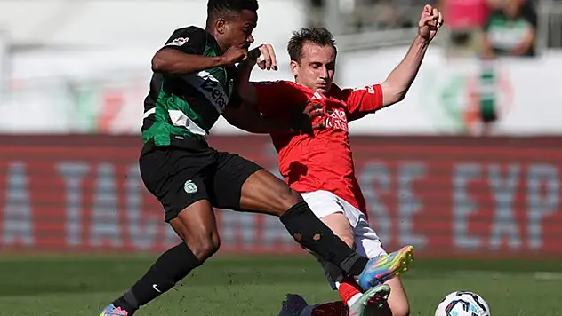Benfica kupayı da Sporting'e kaptırdı, Kerem günah keçisi oldu!