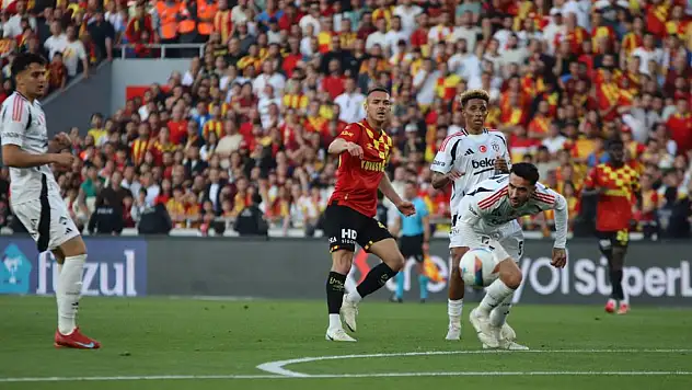 Beşiktaş ilk yarıda üstün! Göztepe karşısında devreye 1-0 önde girdi