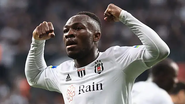 Beşiktaş'ta ayrılık gerçekleşti: Muleka bonservisiyle gidiyor!