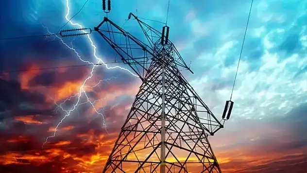 Bu sokaklarda yaşayan el feneri alsın: İzmir'de 7 saat boyunca elektrikler kesik olacak