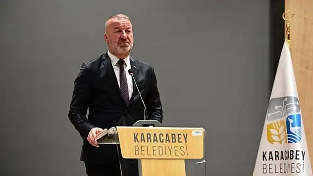 Bursa'da İYİ Partili belediye başkanı partisinden ayrıldığını açıkladı