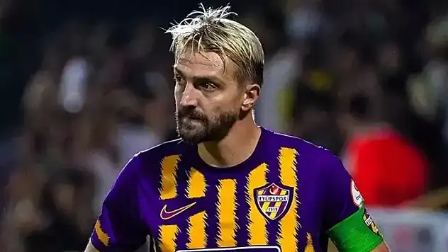 Caner Erkin futbolu mu bıraktı? Ünlü futbolcuyla ilgili şok iddia!