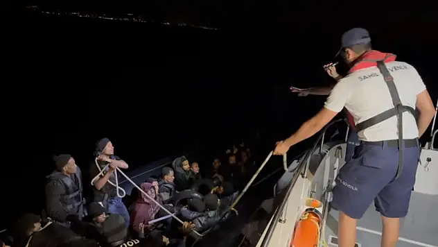 Çeşme açıklarında göçmen dramı