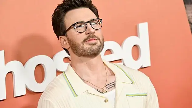 Chris Evans'tan duygusal Avengers itirafı: 'Partiye davet edilmemiş gibiyim'