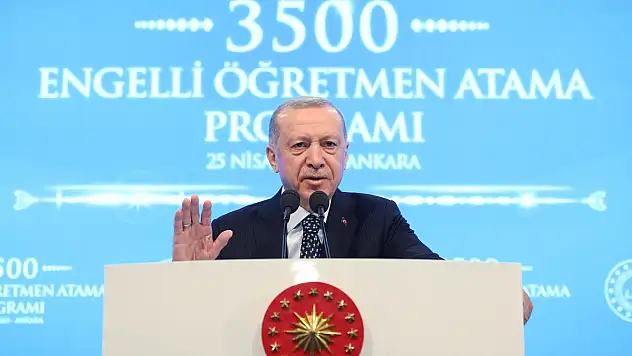 Cumhurbaşkanı Erdoğan’dan bin yeni öğretmen ataması’ açıklaması