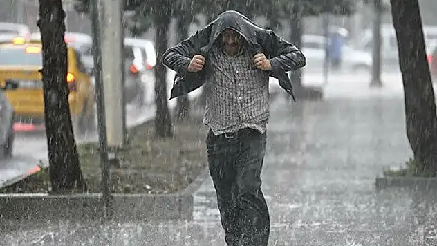 Denizli çevreleri ile İzmir, Aydın ve Muğla'ya şiddetli uyarı geldi: Meteoroloji 28 Nisan hava durumunu duyurdu