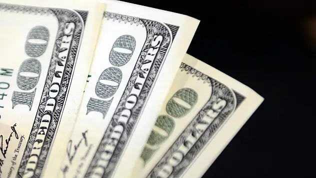 Dolar ve Euro'da yükseliş sürüyor! Haftaya başlangıç fiyatları ne oldu?