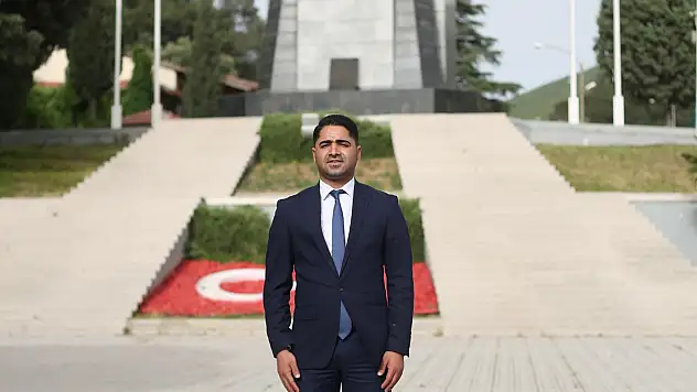 Ege Gençlik Platformu 19 Mayıs'ı Ata Anıtevi'nde kutladı