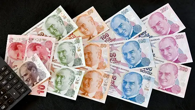Emeklilik hayali daha yakın: SGK'dan 3600, 4500 ve 5400 Günle kısmi emeklilik kolaylığı
