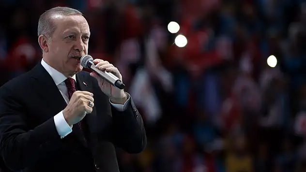 Erdoğan'dan asgari ücret açıklaması: Sabit gelirlilerle ilgili kritik kararlar var