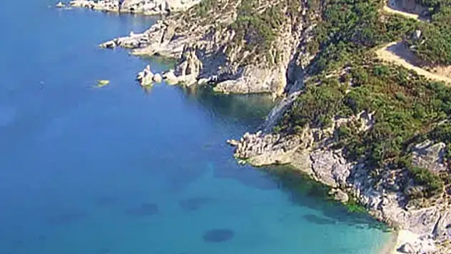 Fener Adası'na ESHOT ile ulaşım mümkün mü? Çeşme'nin saklı cennetine nasıl gidilir?