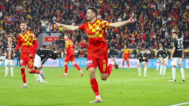 Harika geri dönüş: Kubilay Kanatsızkuş'tan Süper Lig golü