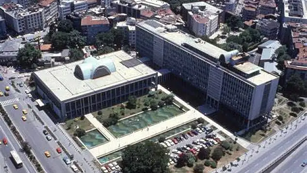 İBB'de yolsuzluk operasyonu: 7 kişi hakkında flaş karar!