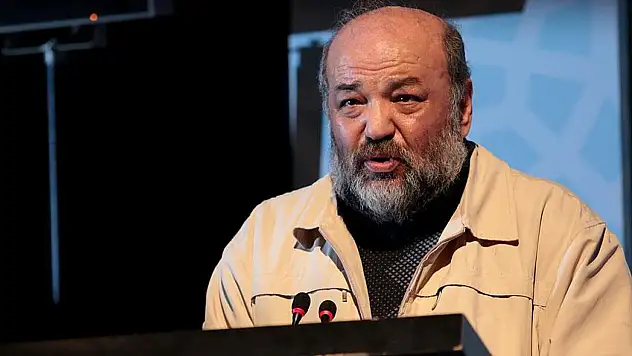 İhsan Eliaçık kimdir? Sırrı Süreyya Önder'in cenazesinde gündeme geldi