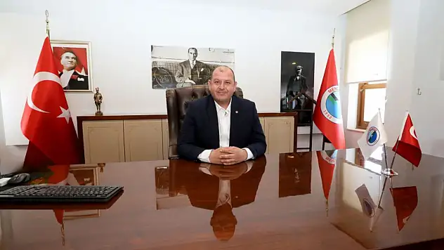 İlkay Çiçek Kimdir?