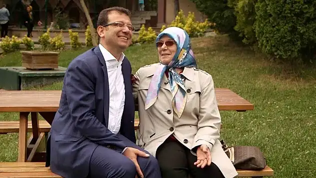 İmamoğlu'ndan duygu dolu paylaşım: Üzülme annem!